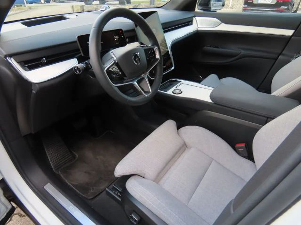 Volvo EX90