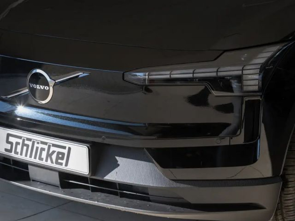 Volvo EX30