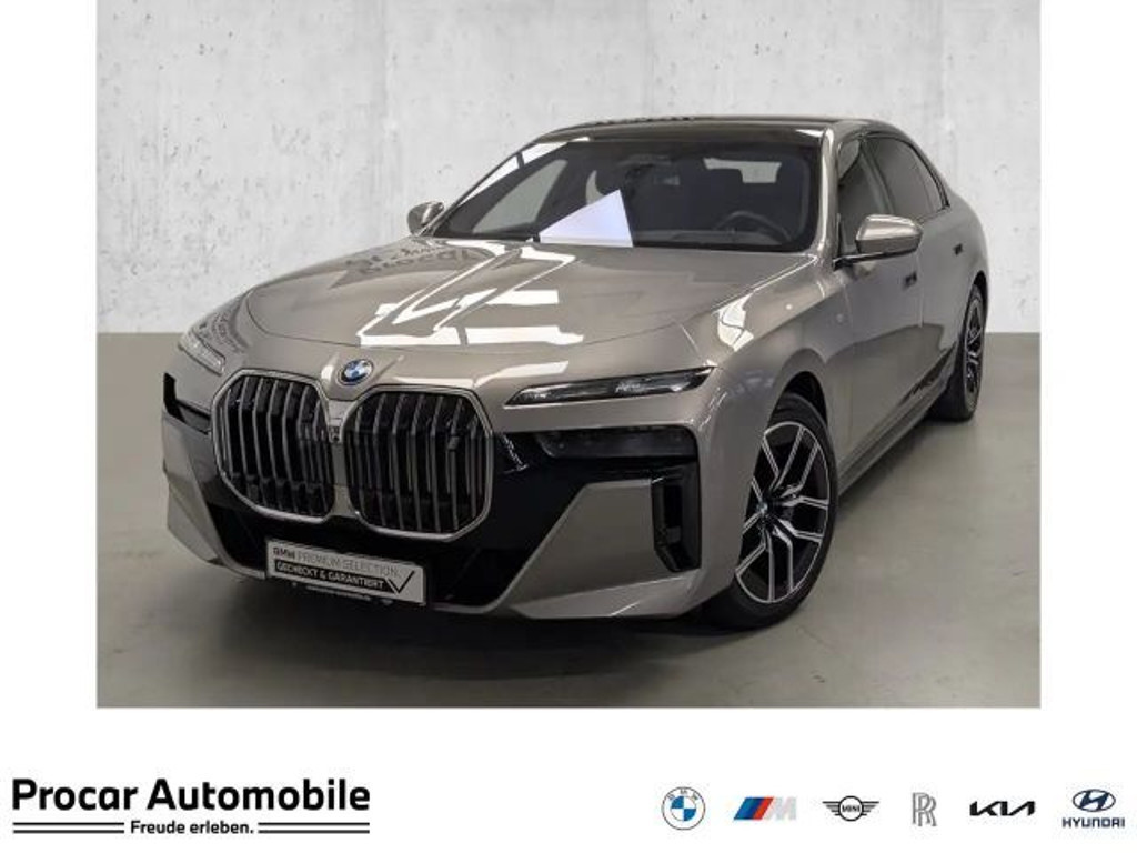 BMW i7 M-Sport Sedan