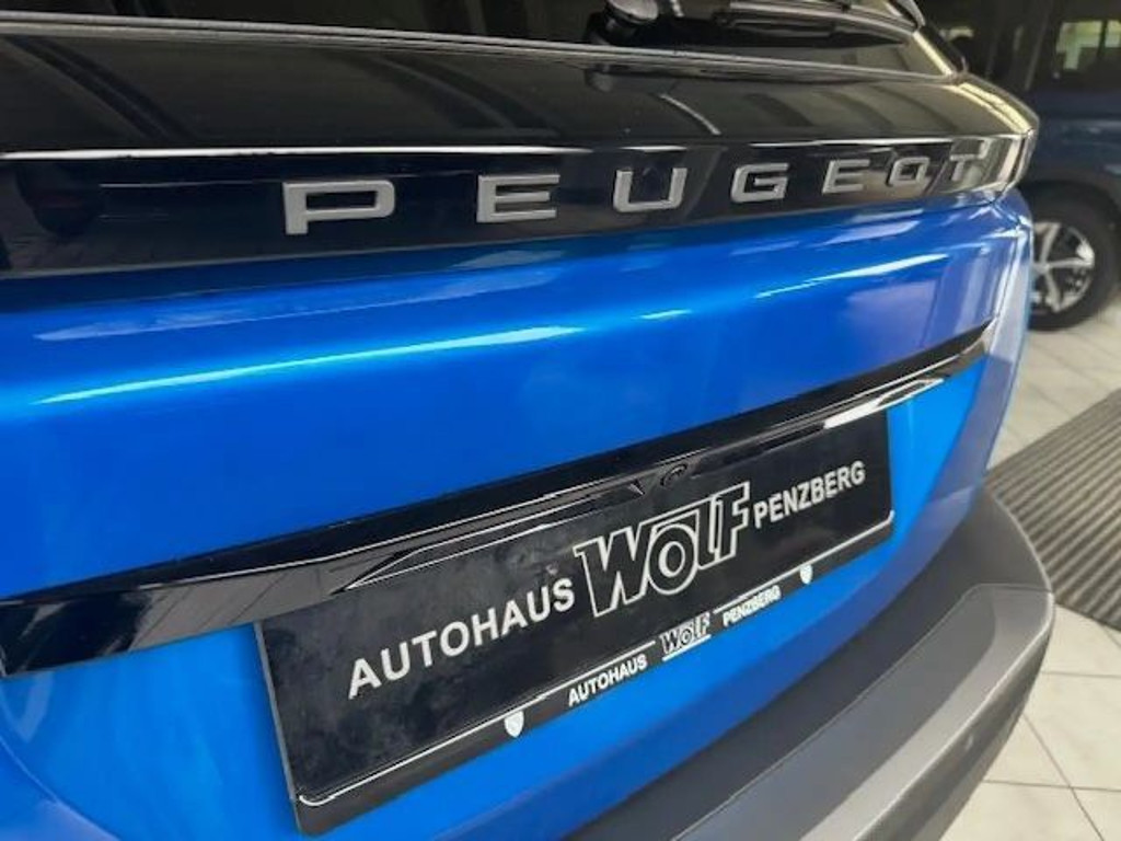 Peugeot e-2008