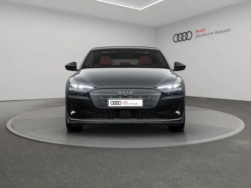 Audi S6 e-tron