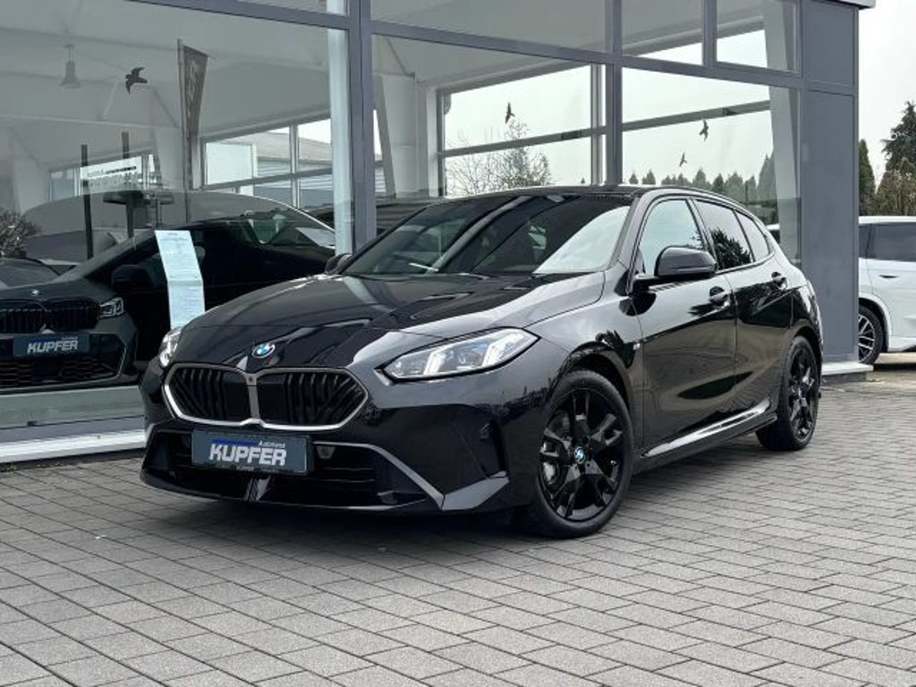 BMW 1 Serie 120 M-Sport Sedan 120i