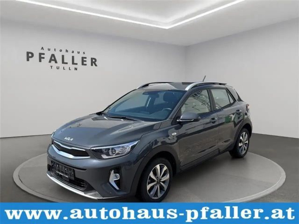 Kia Stonic 1,2 DPI ISG Silber
