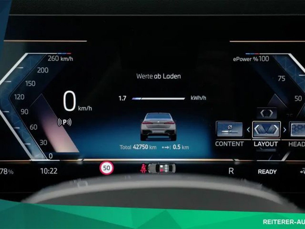 BMW i7