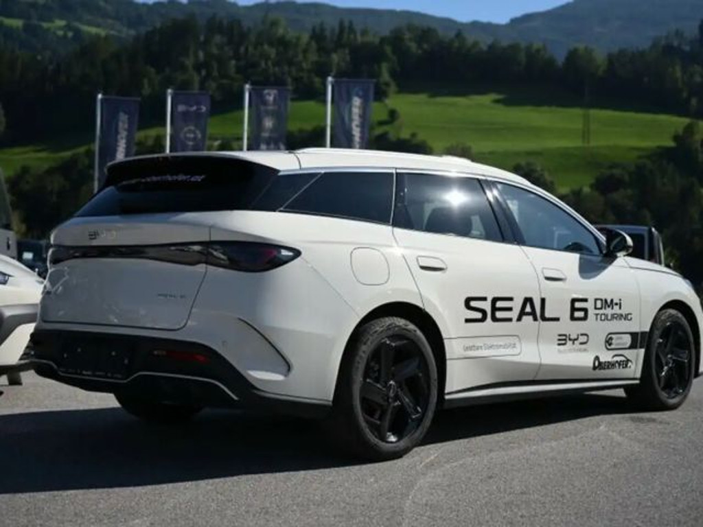 BYD Seal 6
