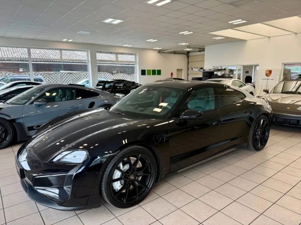 Porsche Taycan