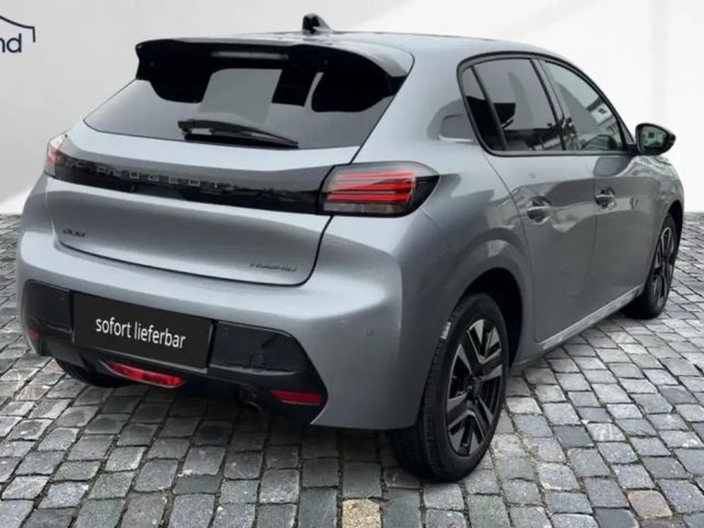 Peugeot e-208