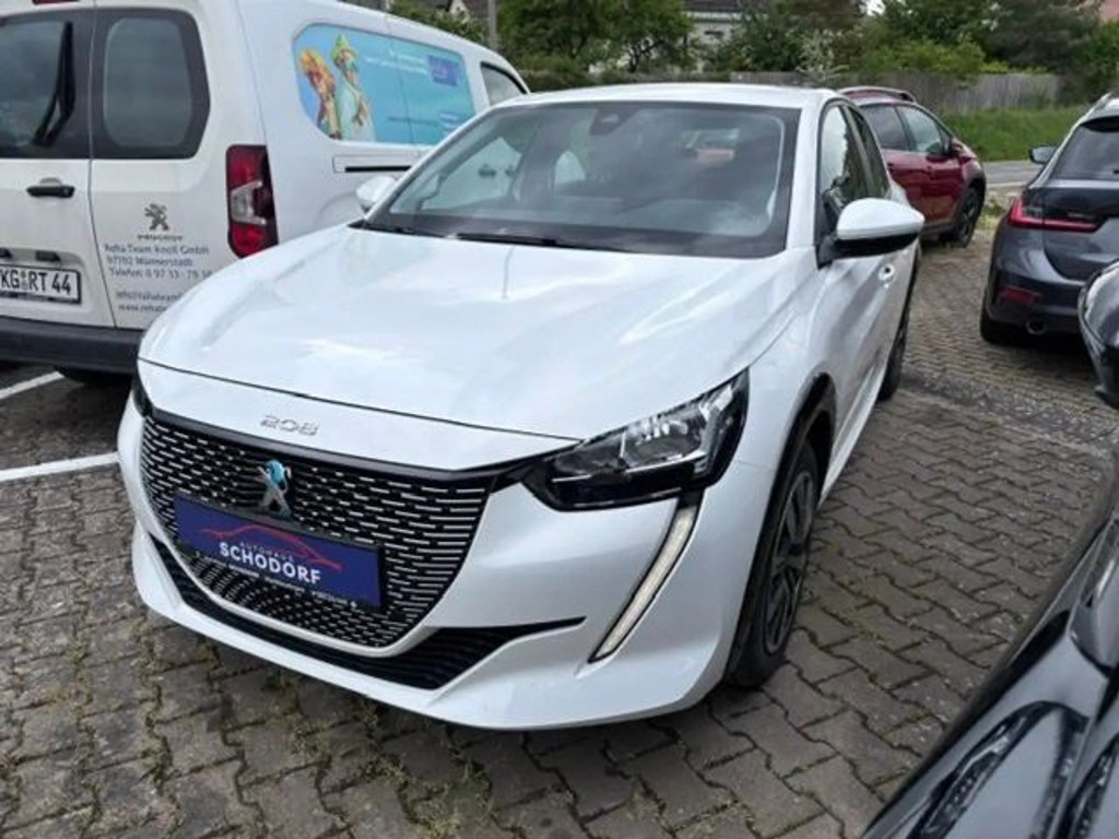 Peugeot e-208