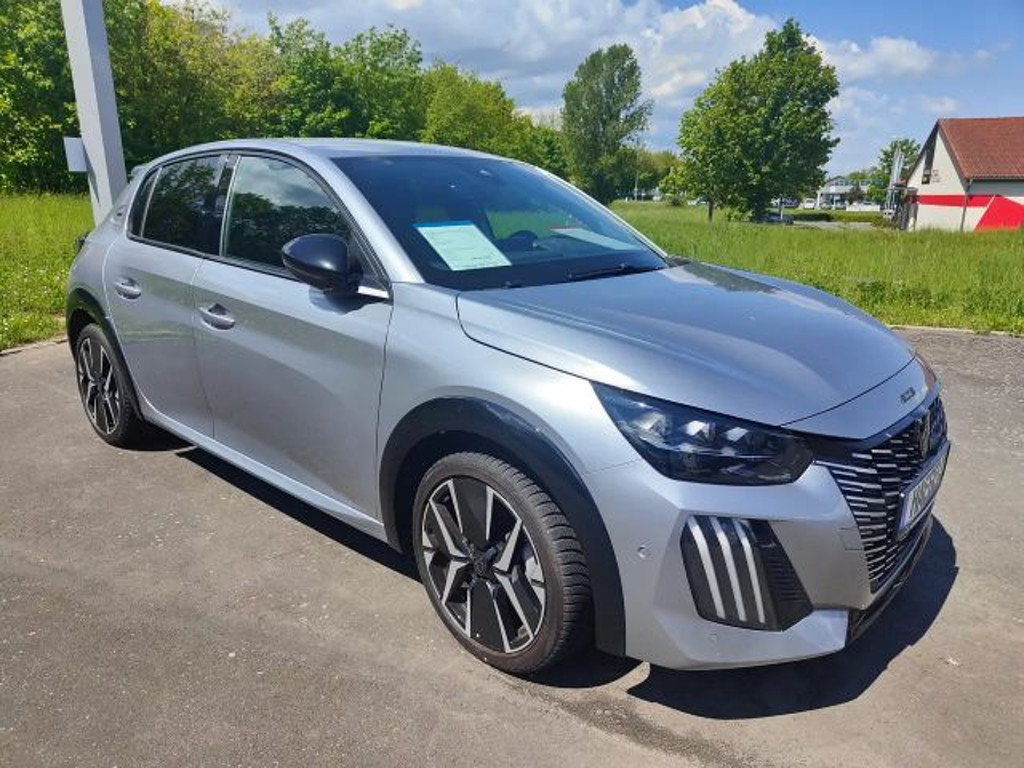 Peugeot e-208