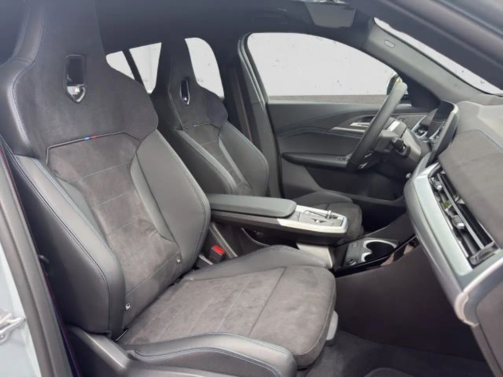 BMW iX2
