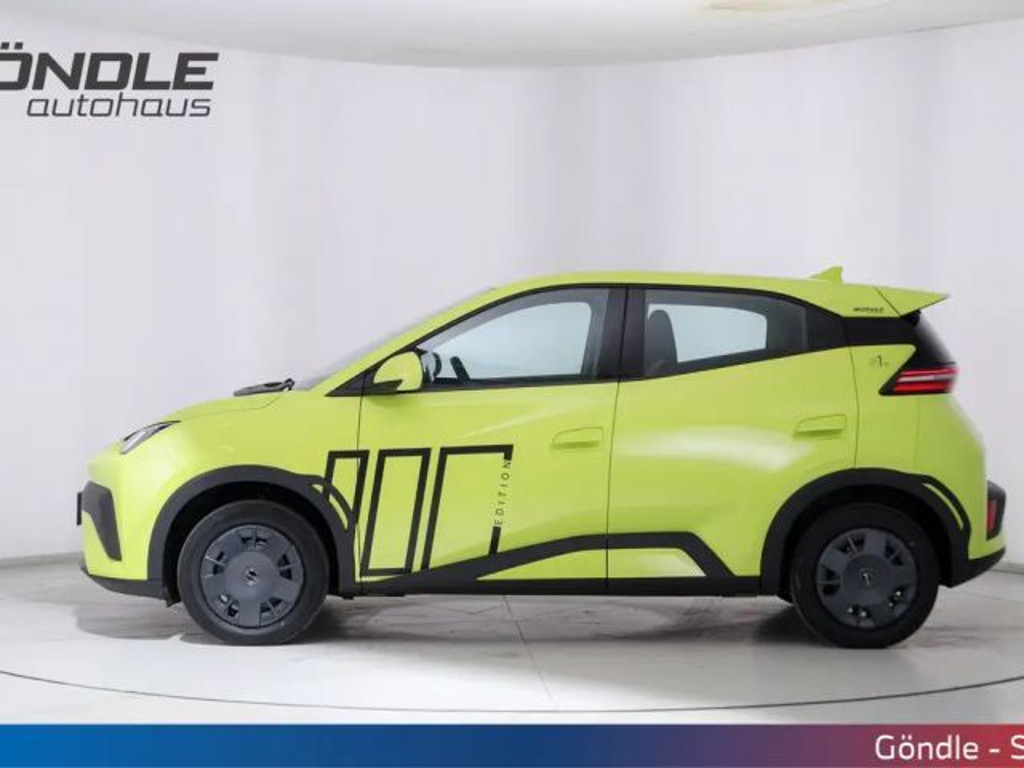 BYD Dolphin Surf