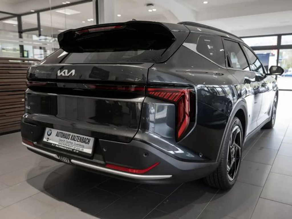 Kia K4
