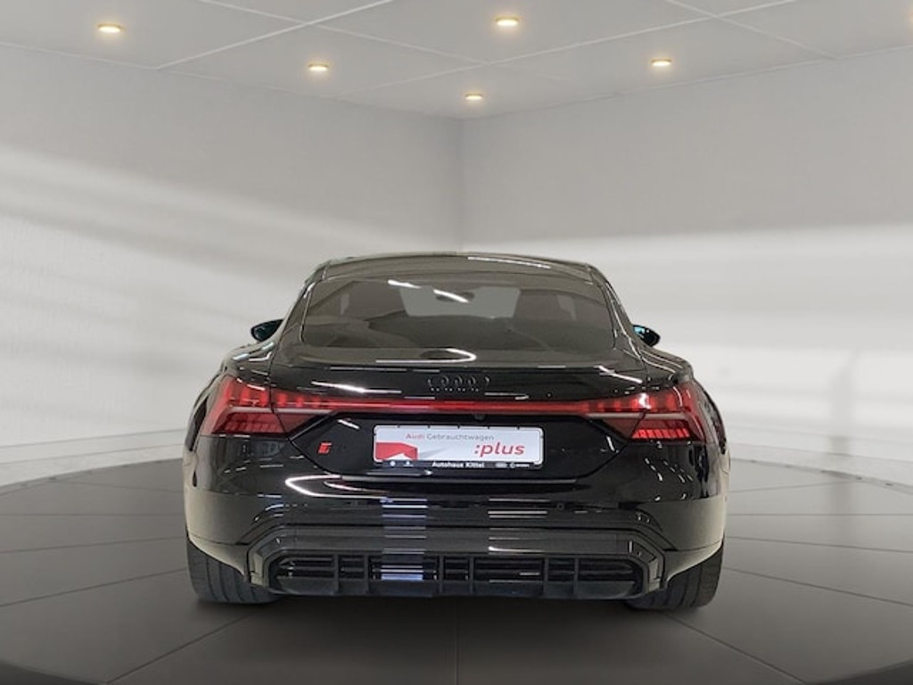 Audi RS e-tron GT
