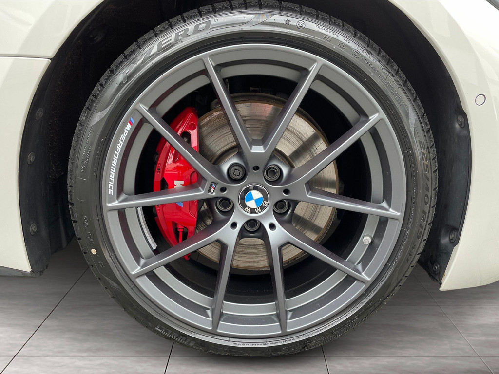 BMW M440