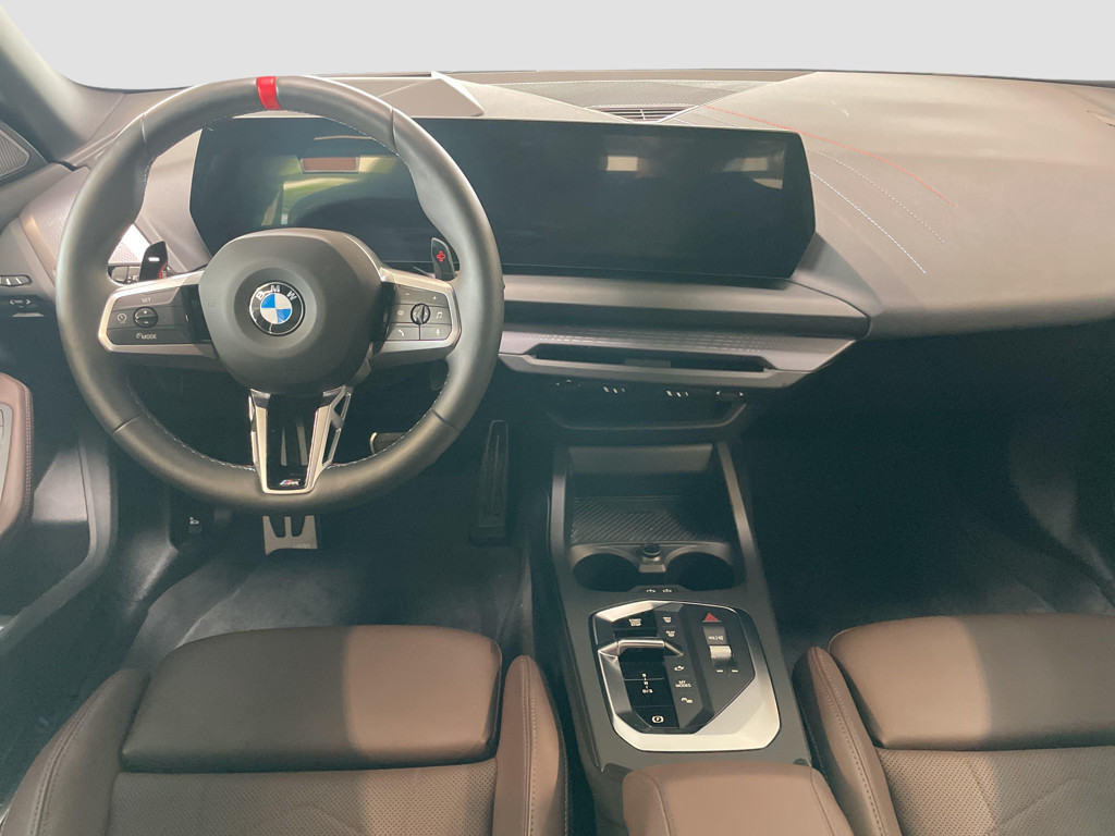 BMW M235