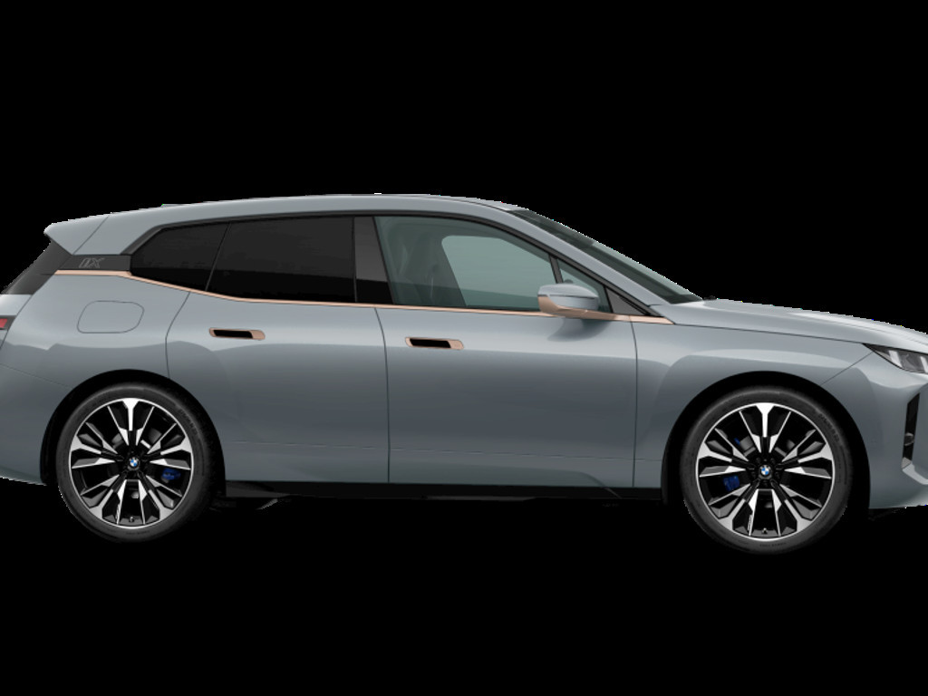 BMW iX