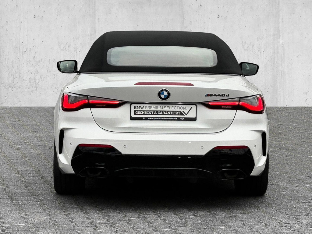 BMW M440