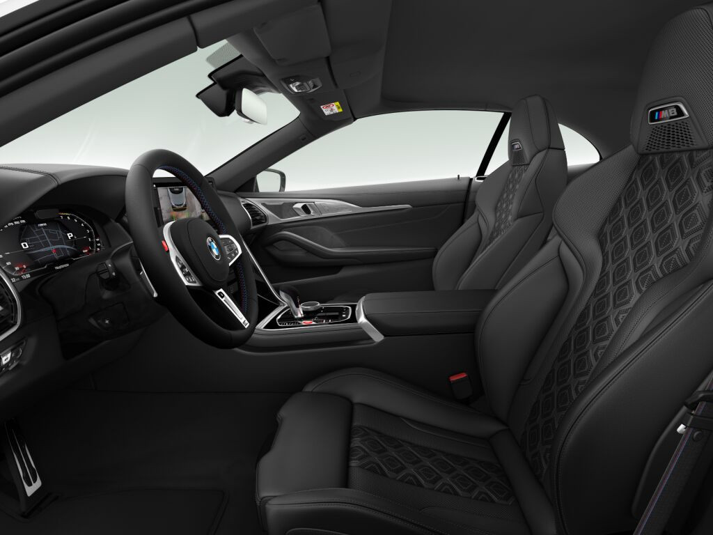 BMW M8