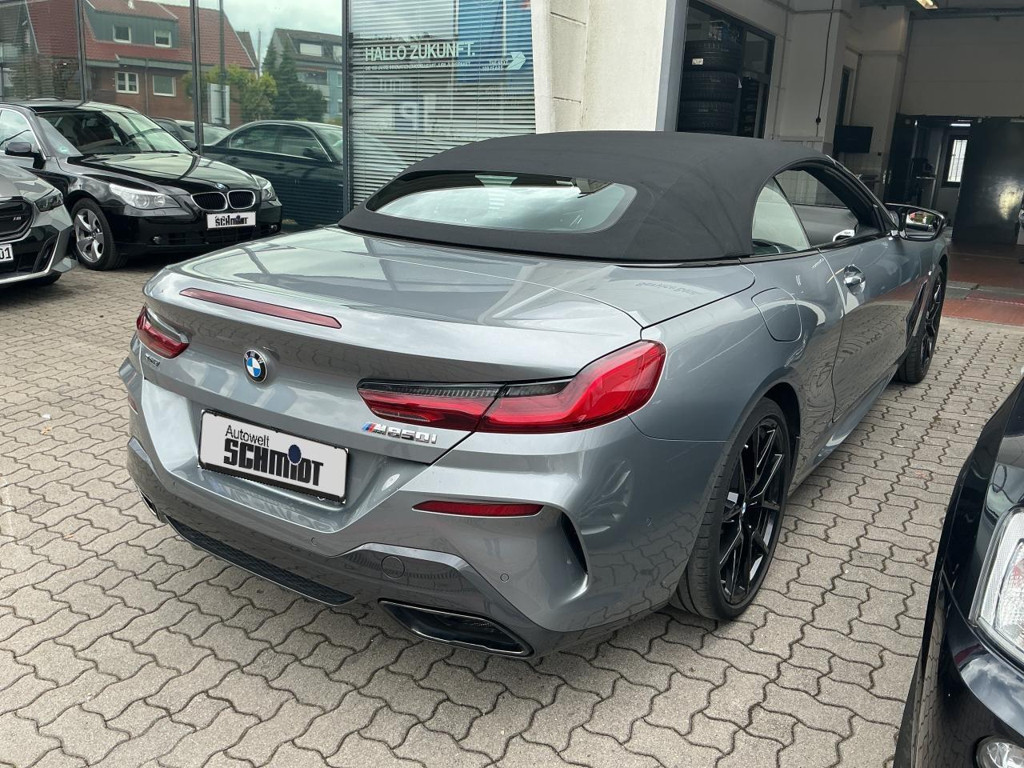BMW M850