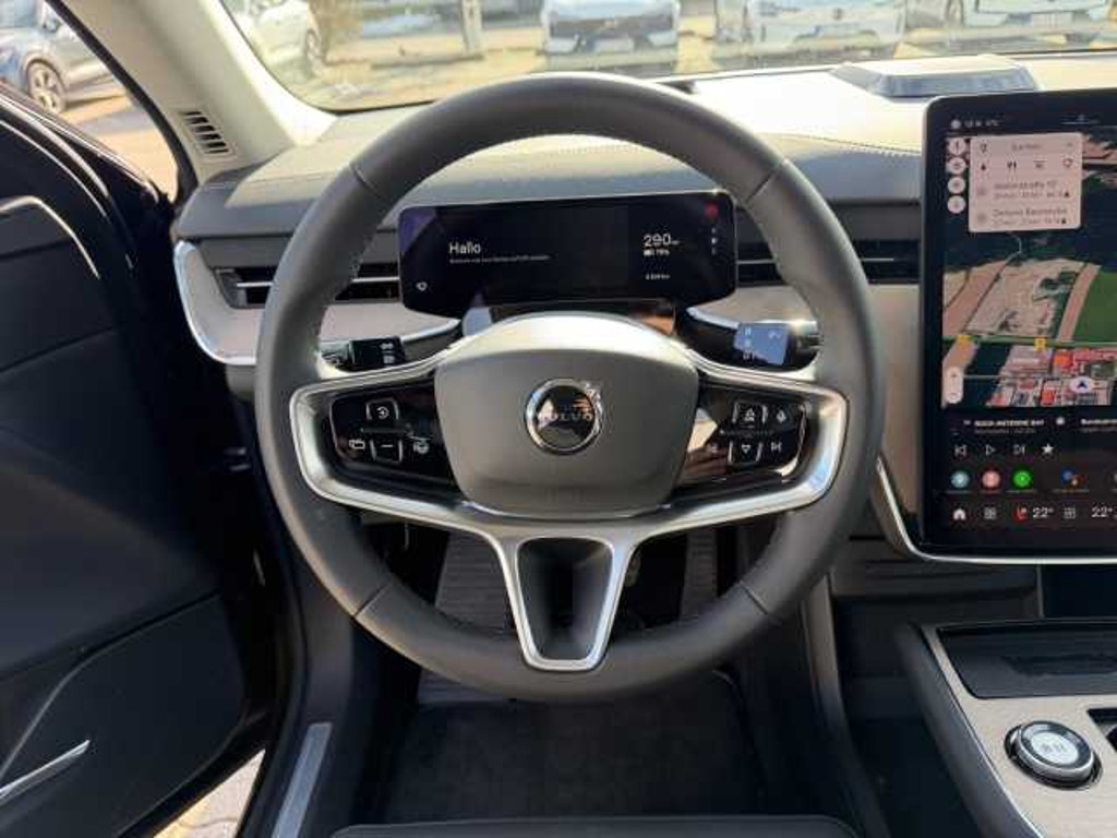 Volvo EX90