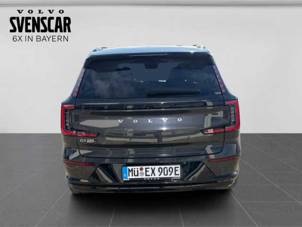 Volvo EX90