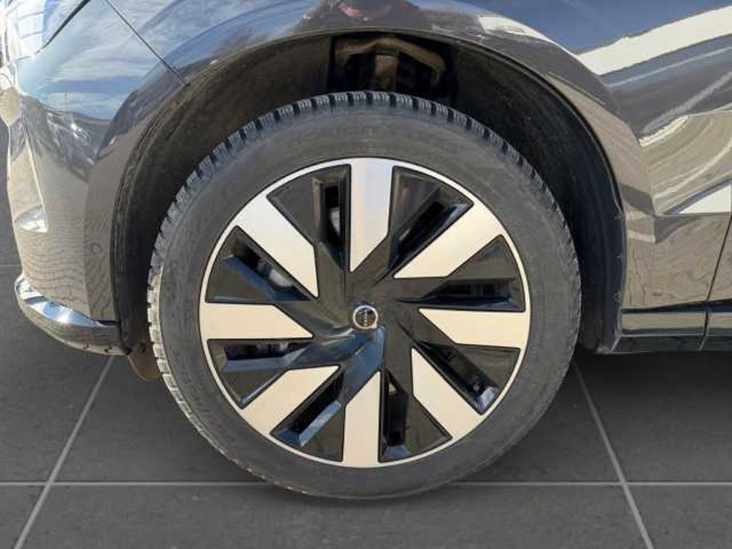 Volvo EX90
