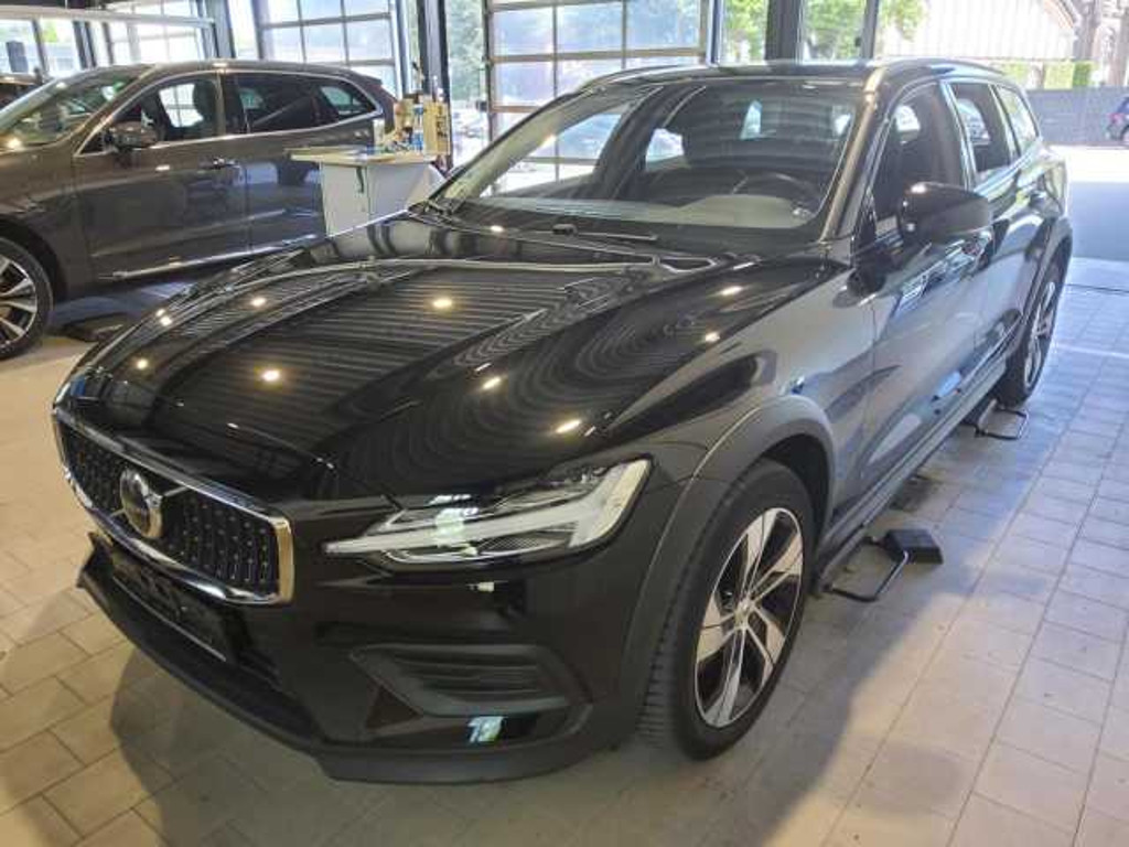 Volvo V60 Cross Country