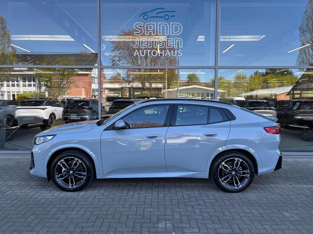 BMW iX2