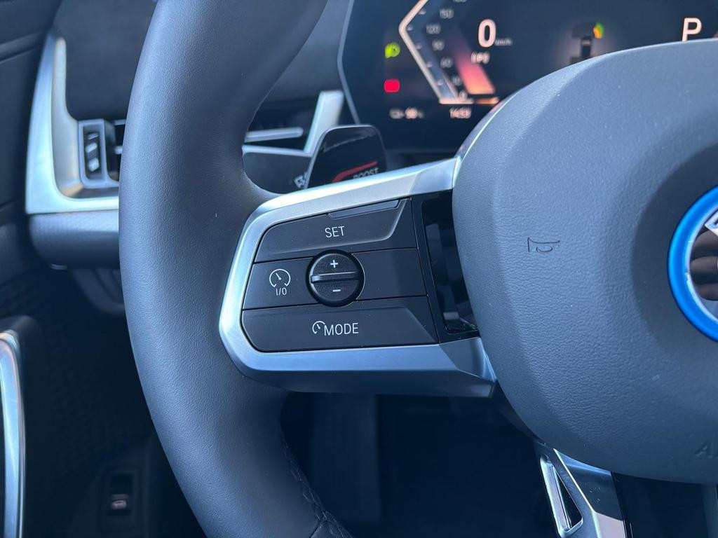 BMW iX2