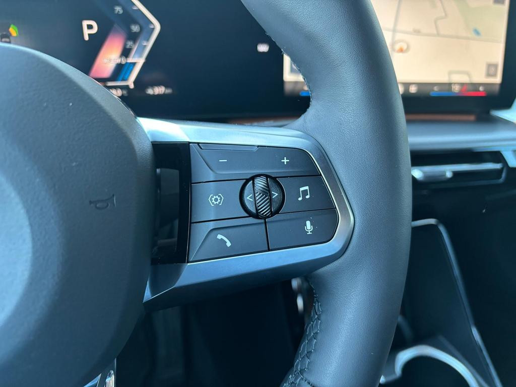 BMW iX2