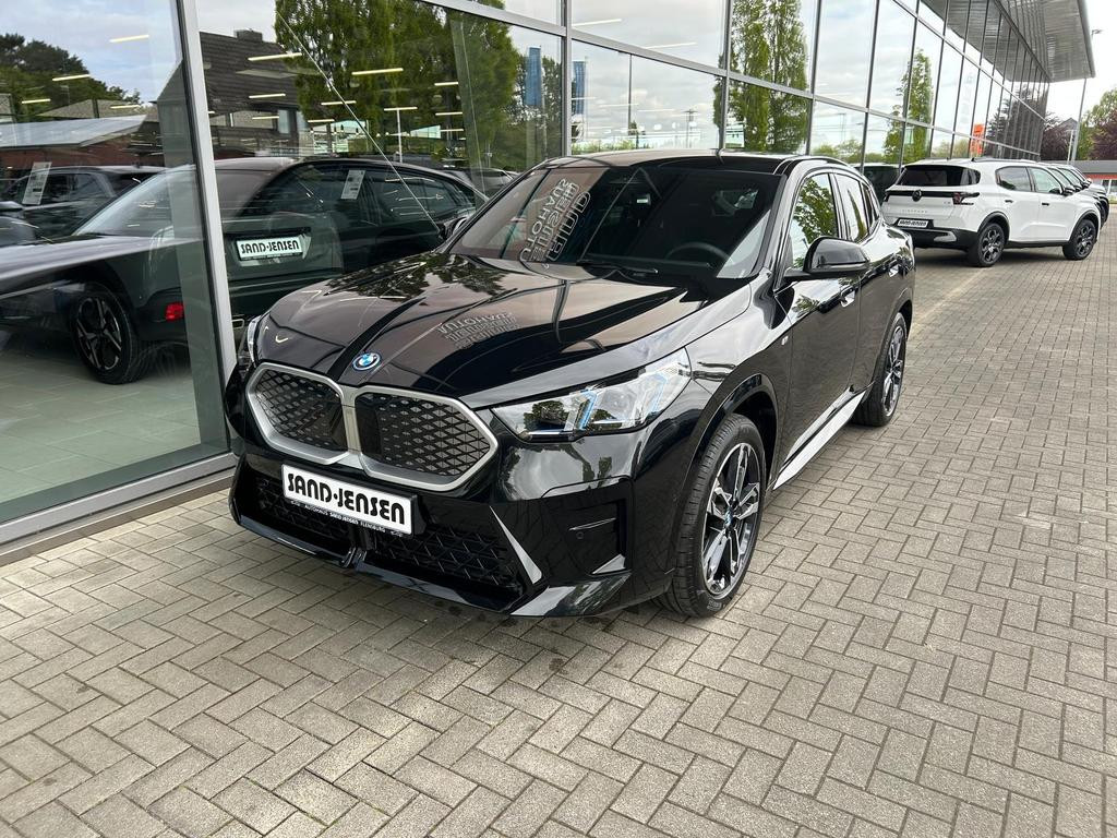 BMW iX2