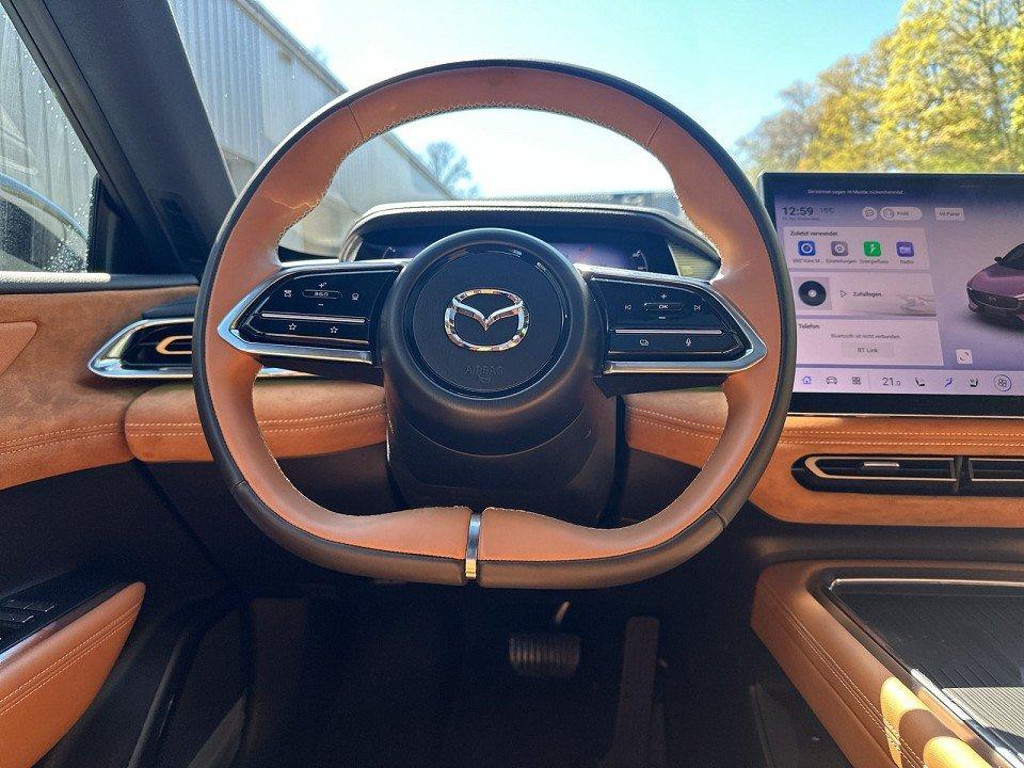 Mazda 6e