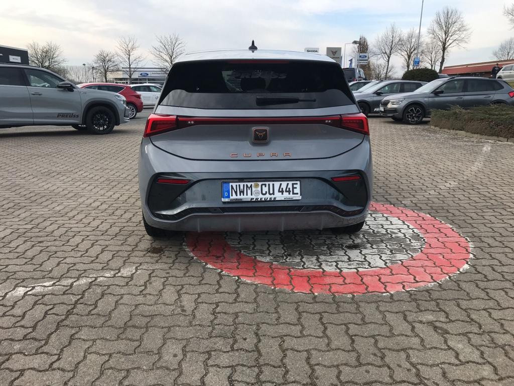 Cupra Born