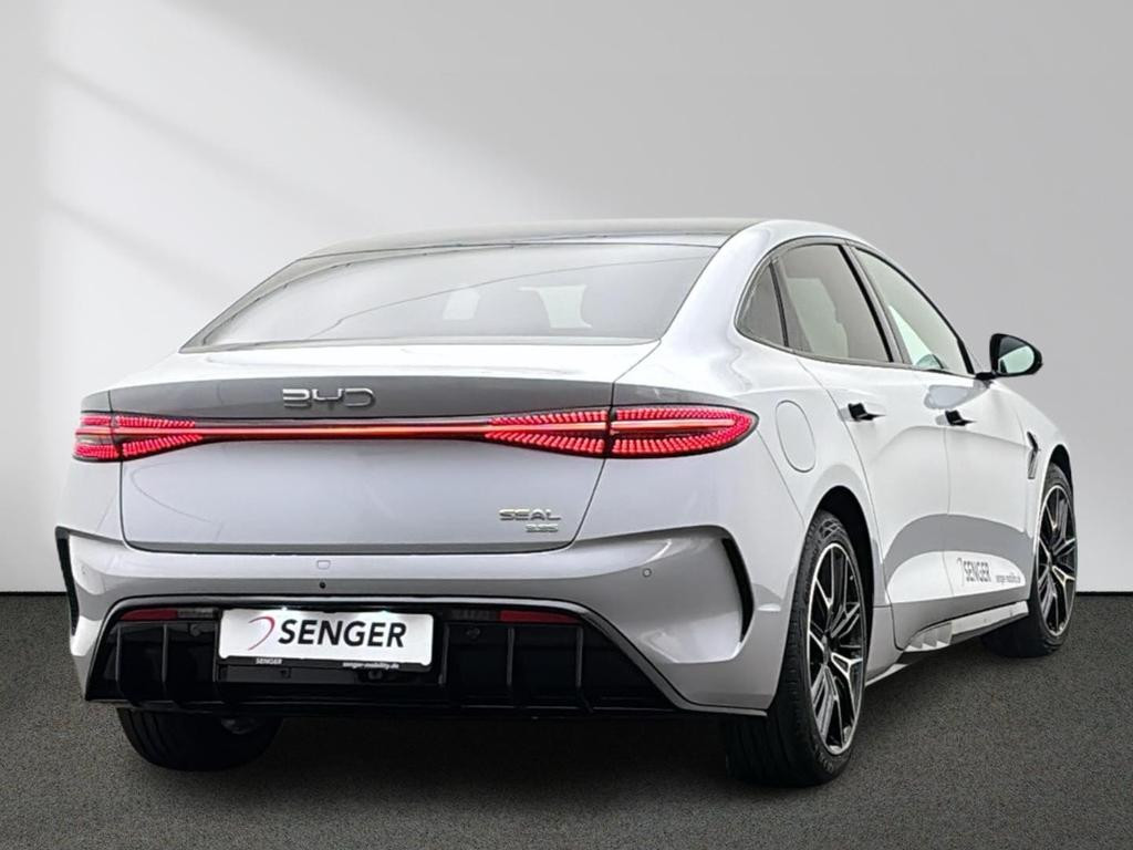BYD Seal