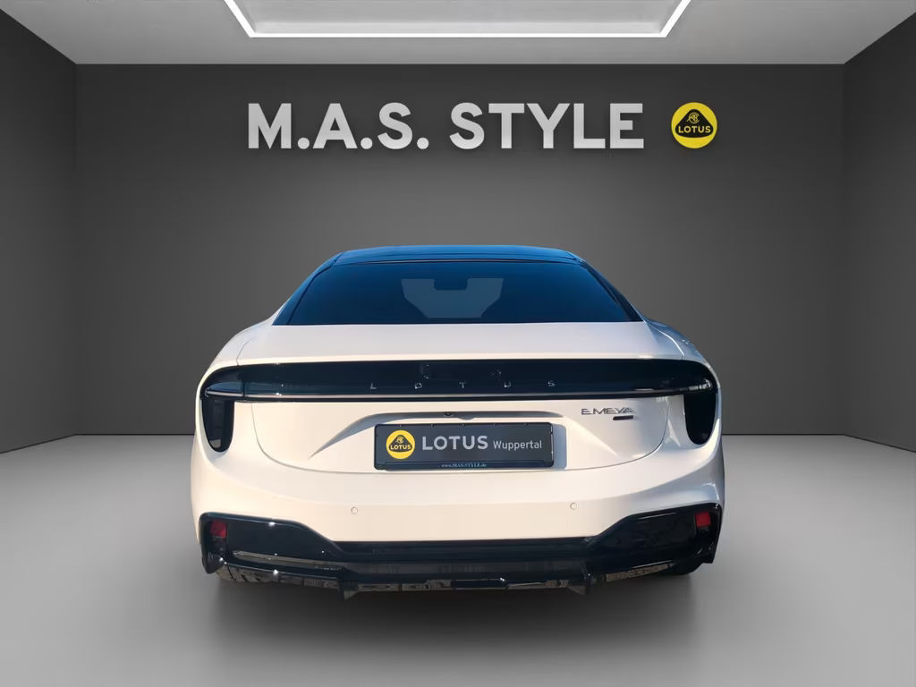 Lotus Emeya