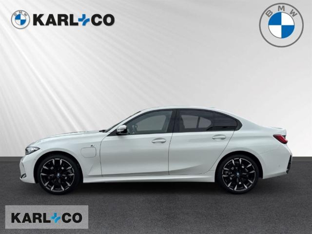 BMW 3 Serie 330 M-Sport xDrive Sedan 330e