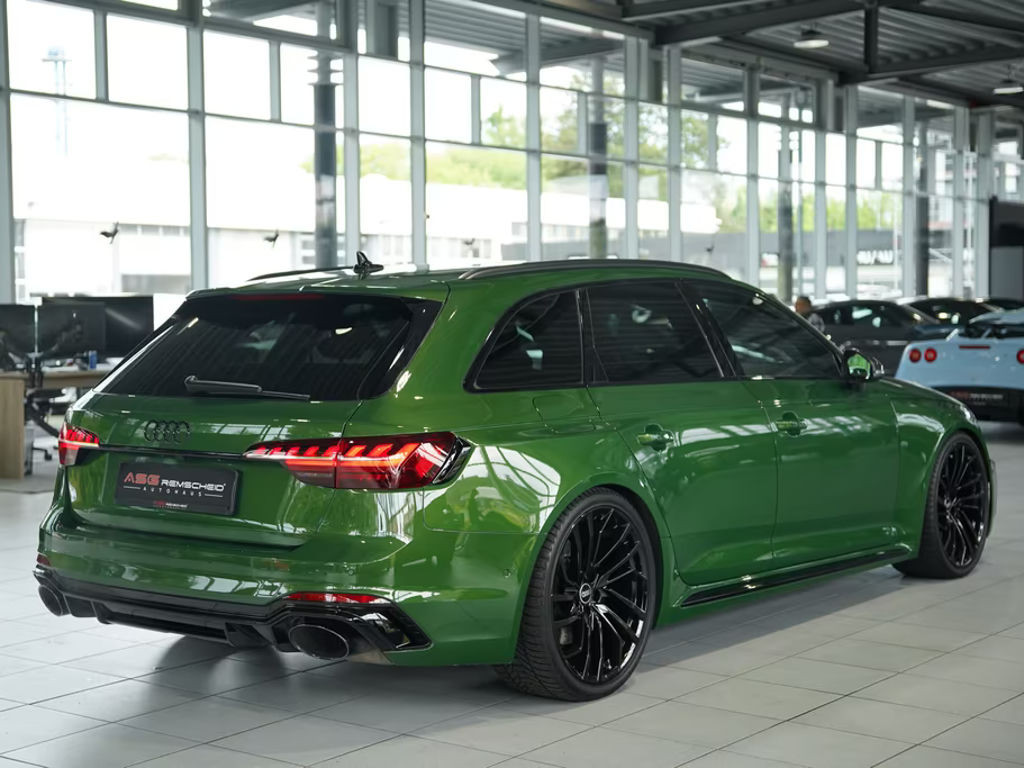 Audi RS4