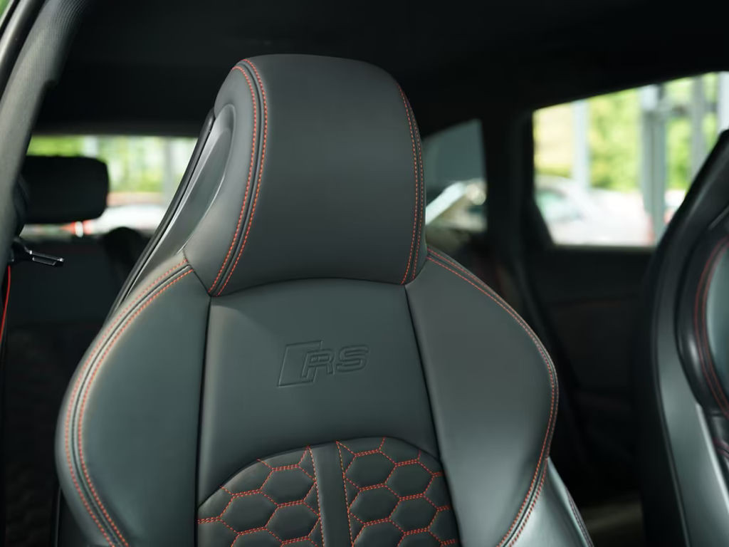 Audi RS4