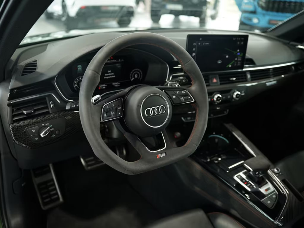 Audi RS4