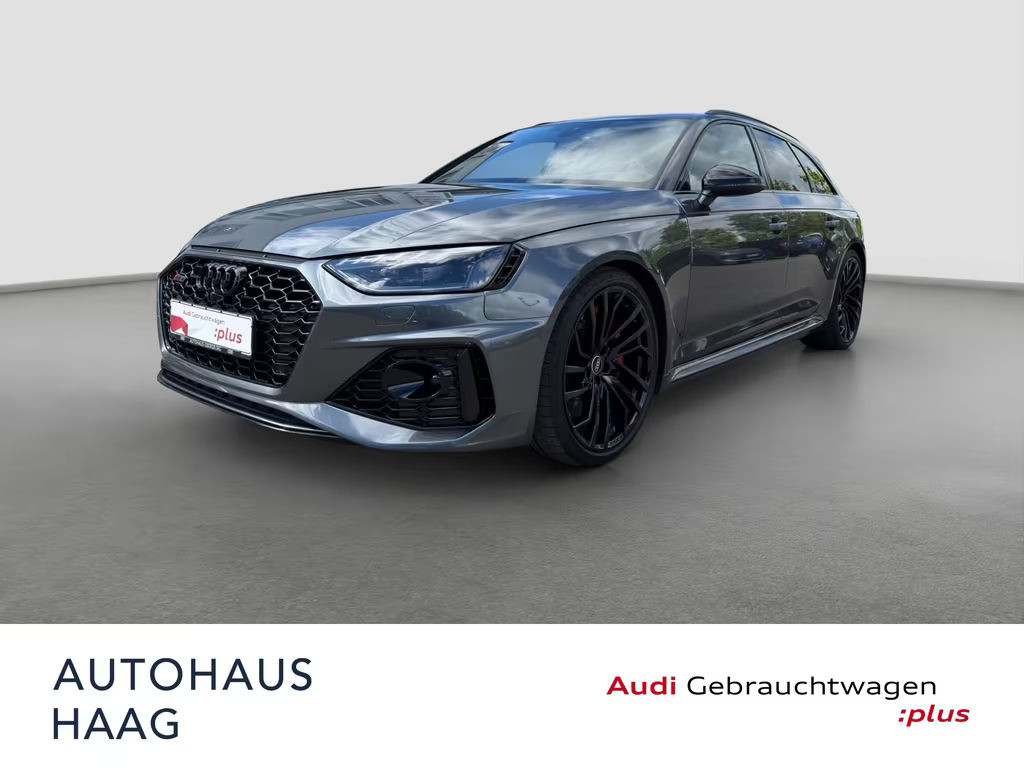 Audi RS4 Avant Quattro