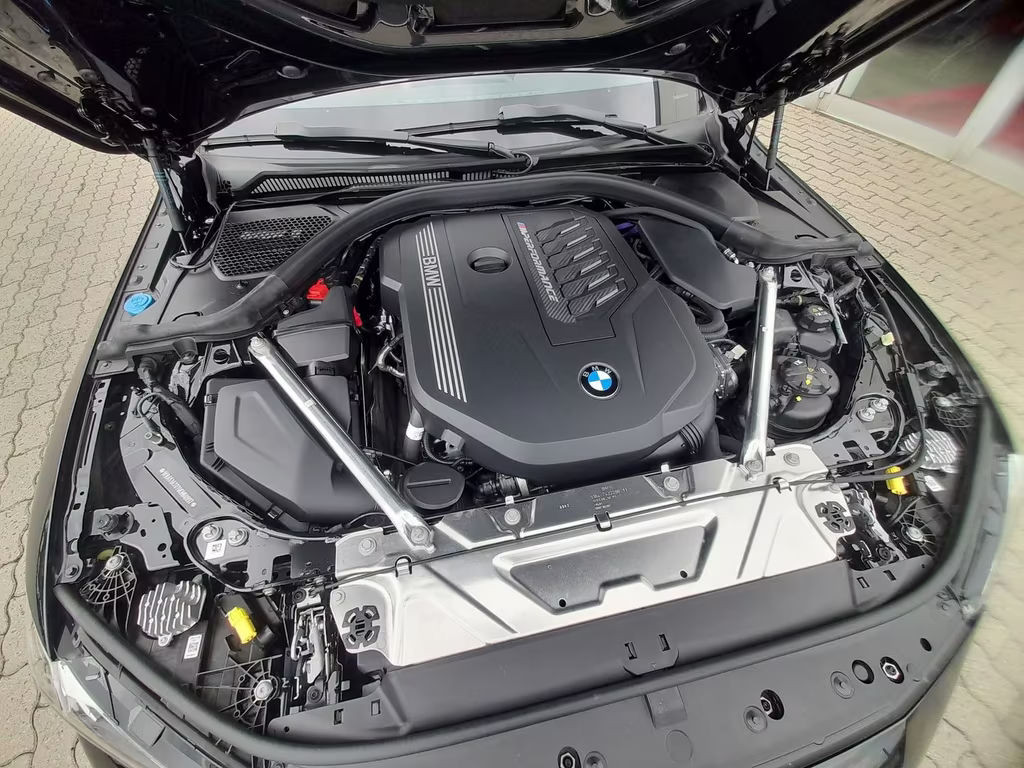 BMW M440