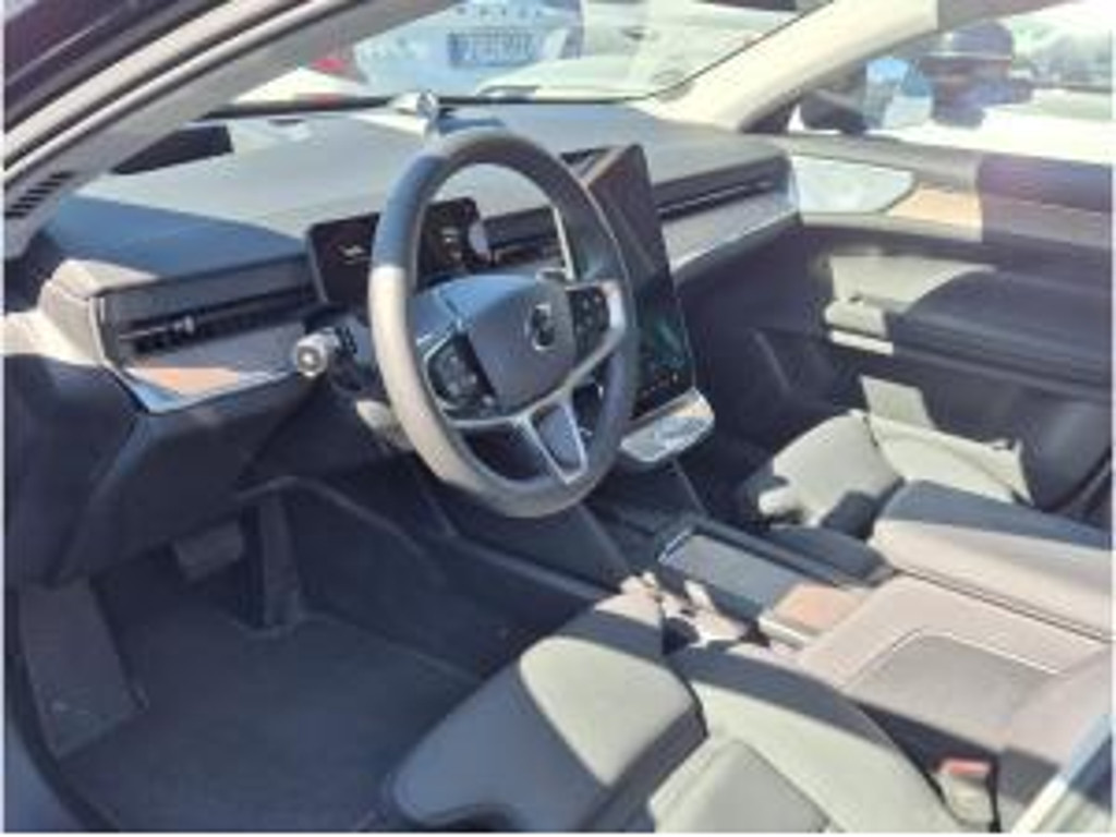 Volvo ES90