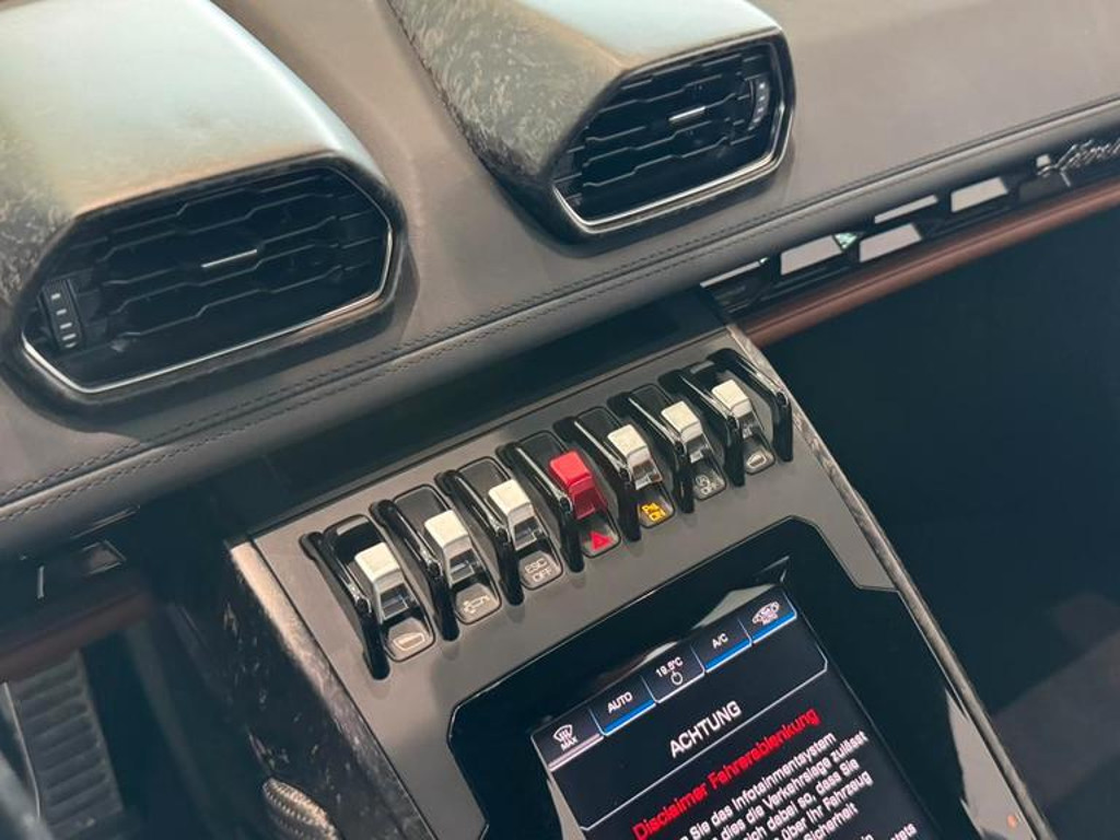 Lamborghini Huracan