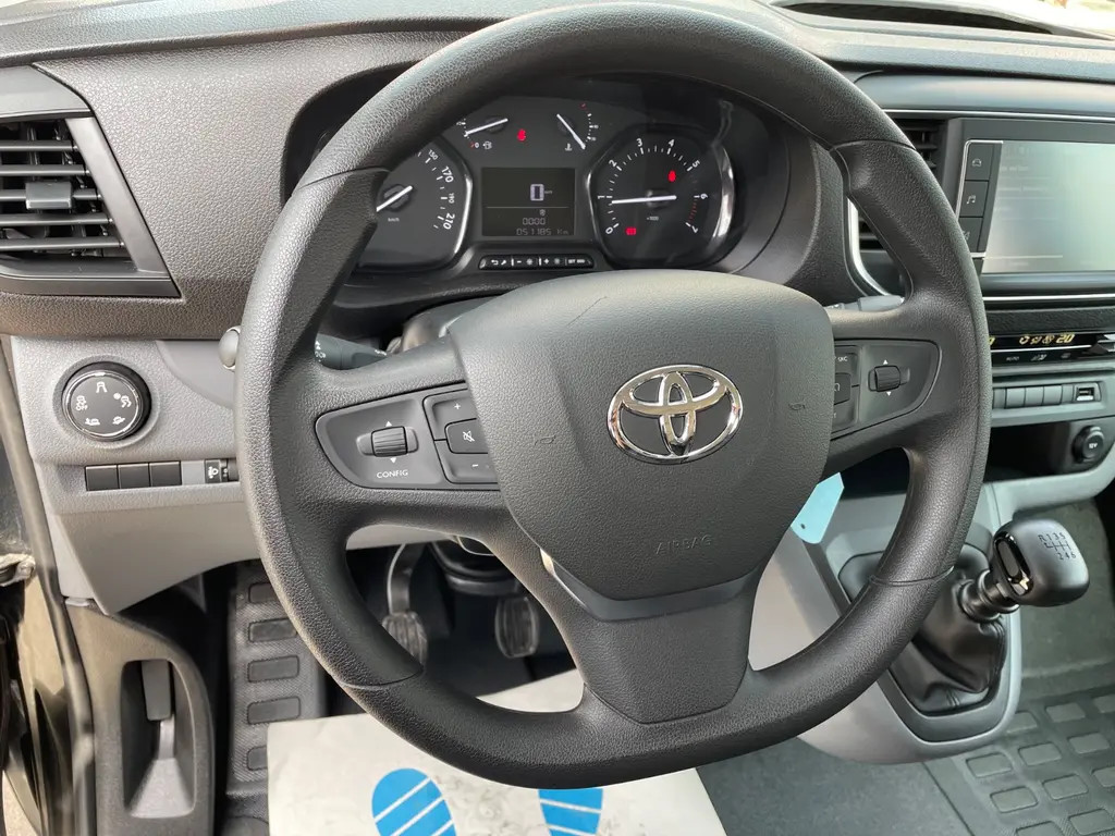Toyota Proace (Verso)