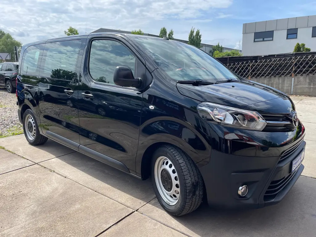 Toyota Proace (Verso)