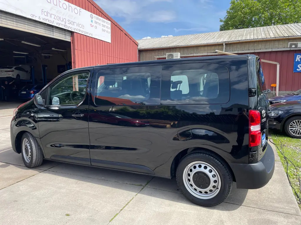 Toyota Proace (Verso)