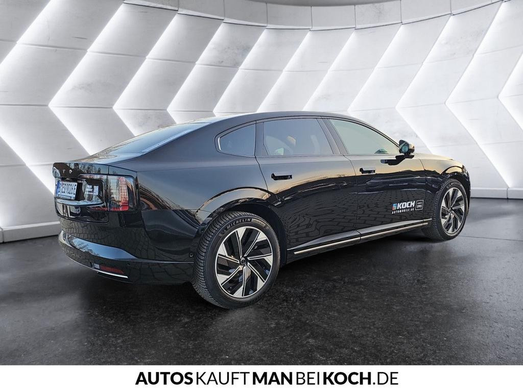 Volvo ES90