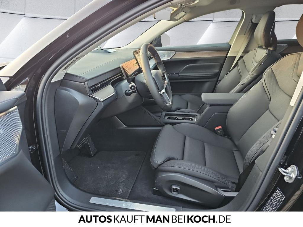 Volvo ES90