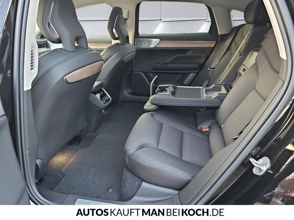 Volvo ES90