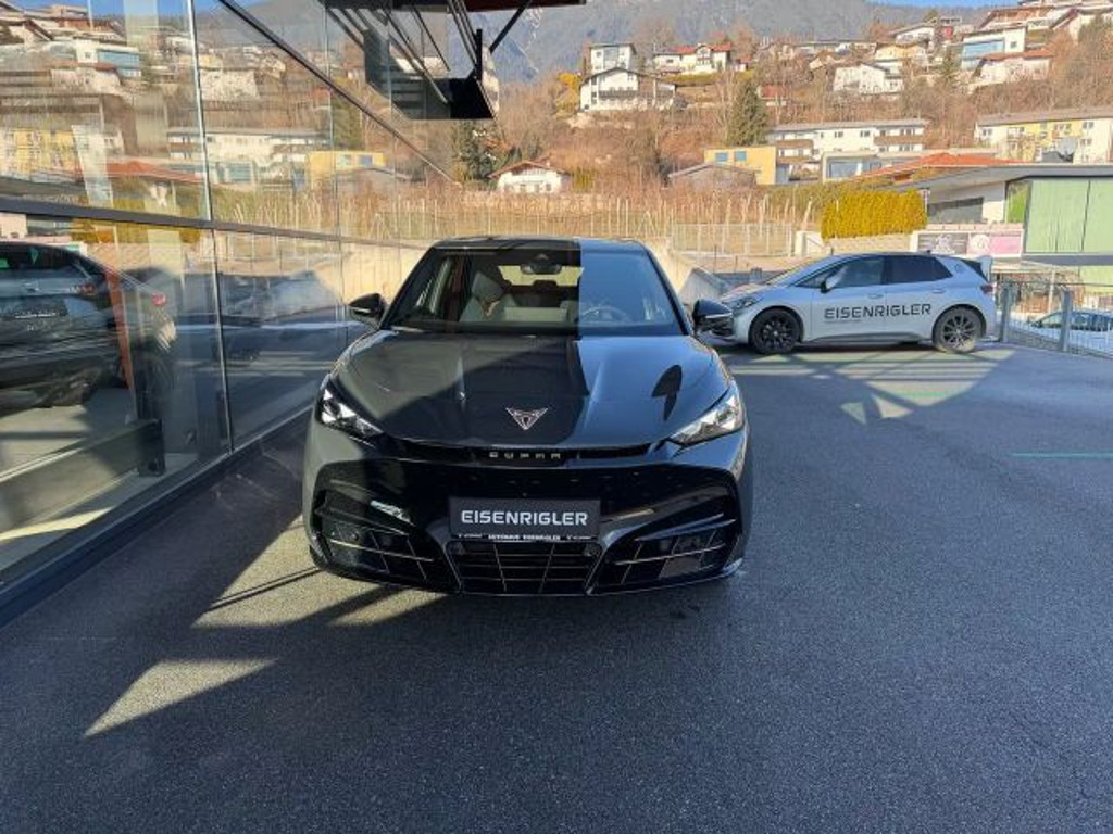 Cupra Tavascan